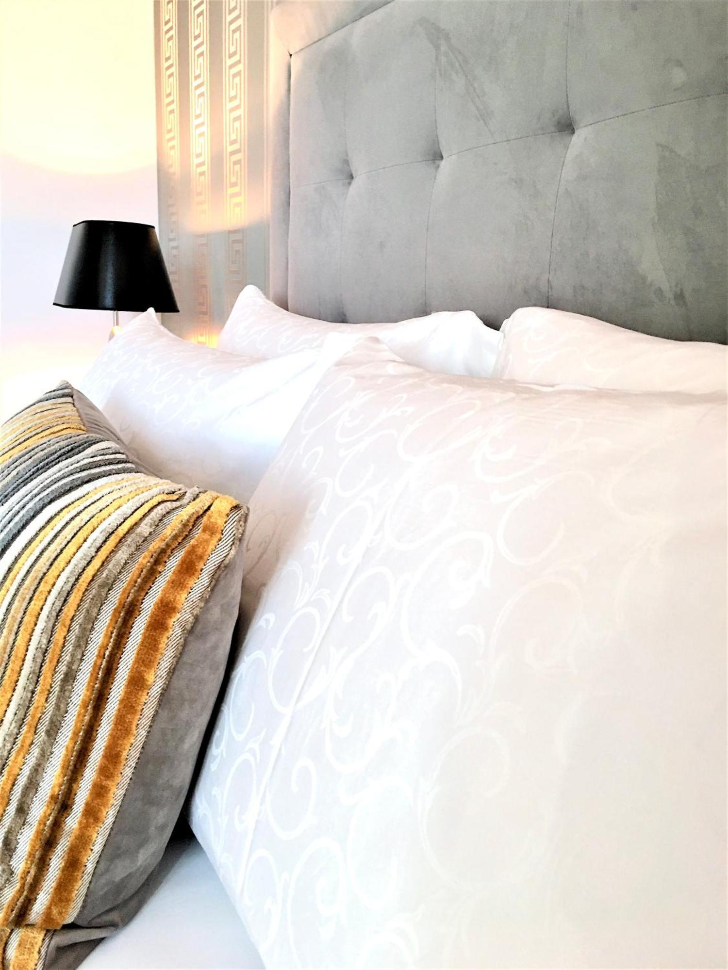 Mondrian Luxury Suites & Apartments Market Square IV Warschau Kamer foto