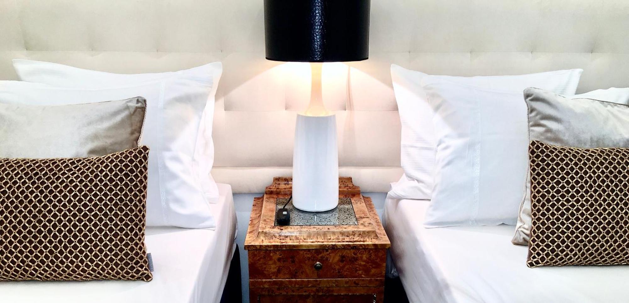 Mondrian Luxury Suites & Apartments Market Square IV Warschau Kamer foto