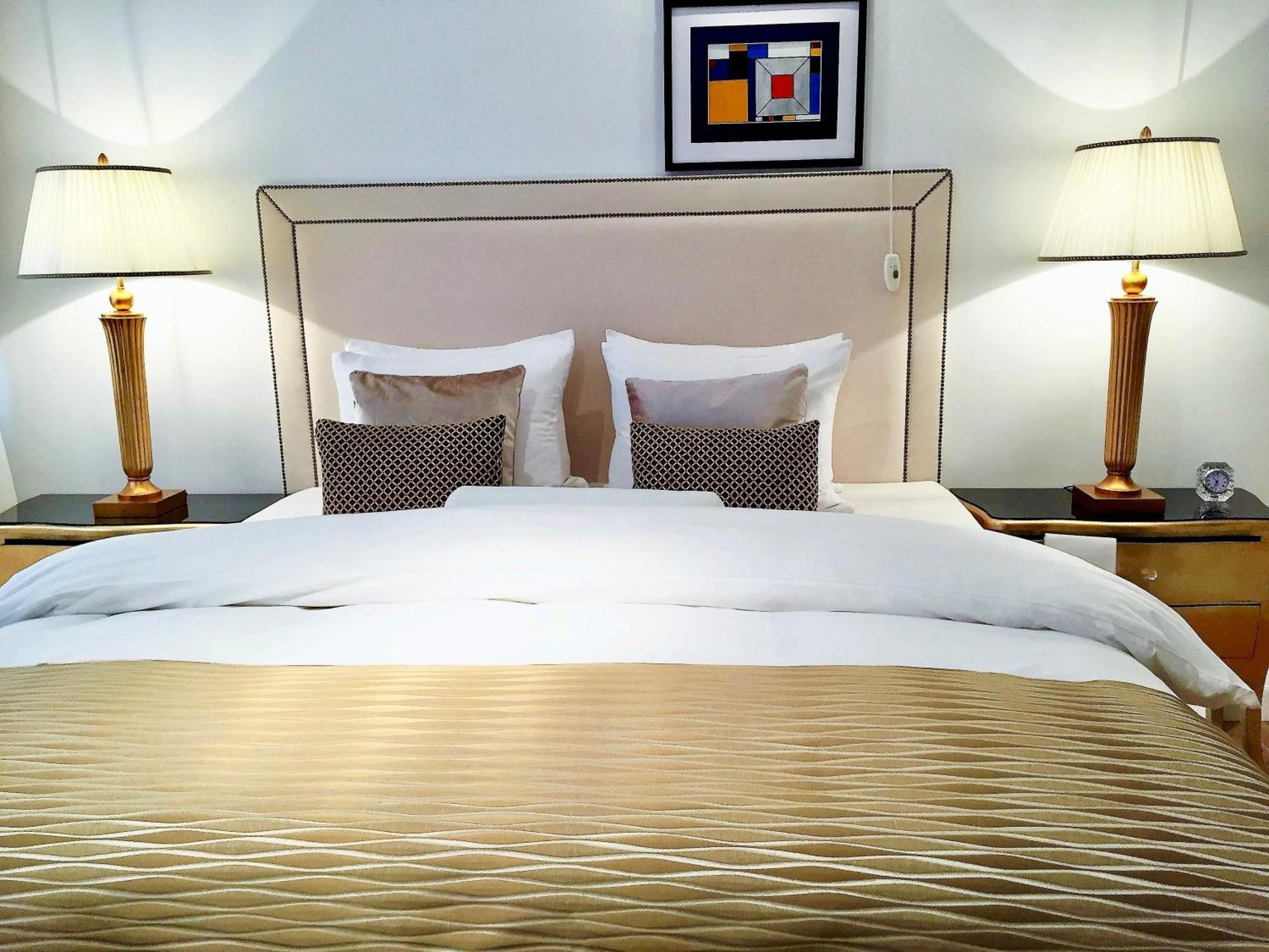 Mondrian Luxury Suites & Apartments Market Square IV Warschau Kamer foto